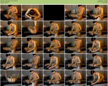 naked_yoga