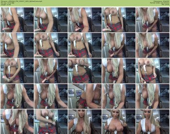 ADRIANA_FOX