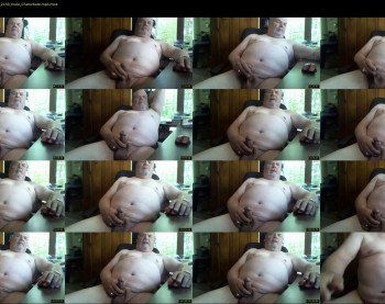 nakedguy271