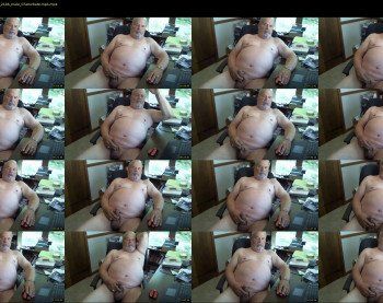 nakedguy271