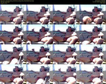 nakeddrewsea