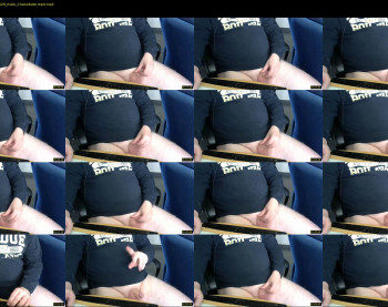 puss_lick_u