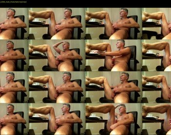 nakeddrewsea