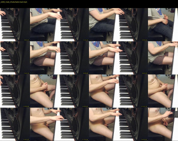 pianists_penis