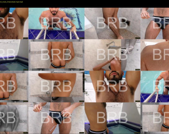 alex_wolf_