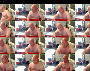hungcock4wife9